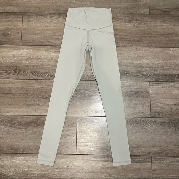 TnaLIFE Atmosphere Hi-Rise Legging - Picture 2 of 4